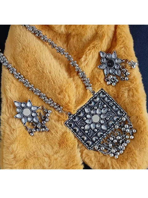 

ANNA CREATIONS Silver-Plated Oxidized Jewellery Set