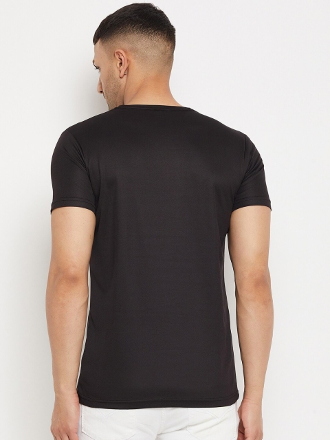 

Parcel Yard Men Black 2 Printed Applique T-shirt