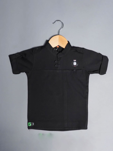 

Mumkins Boys Black Mandarin Collar Roll-Up Sleeves Applique T-shirt