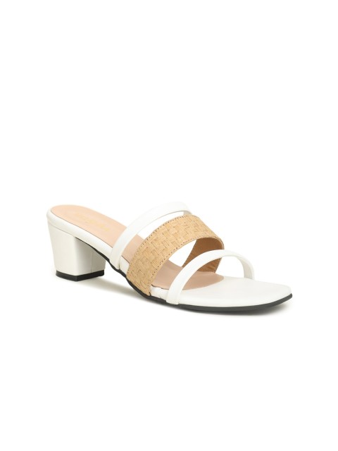 

VALIOSAA White Embellished Block Sandals