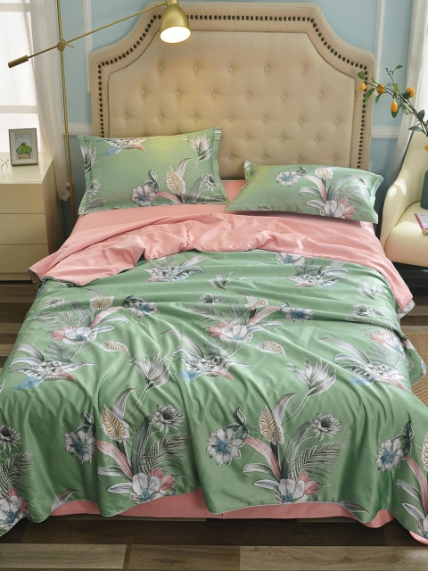 

JC Collection Green & Pink Floral Summer 120 GSM Double Bed Quilt