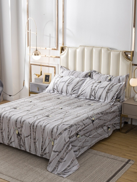 

JC Collection White & Grey Self Design Double King Quilt Set, Multi