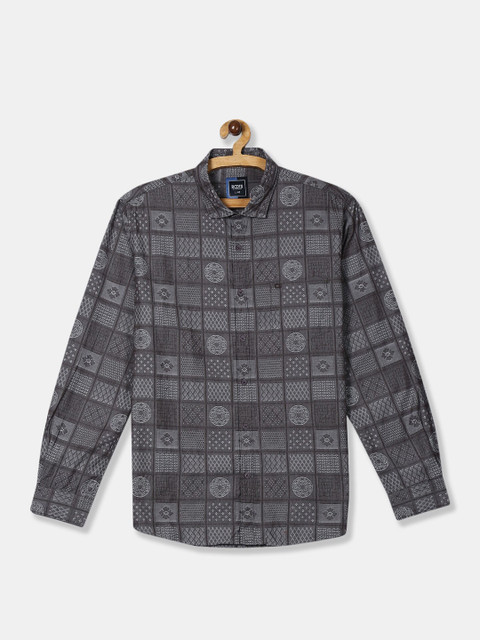 

Ruggers Men Brown Checked Casual Shirt