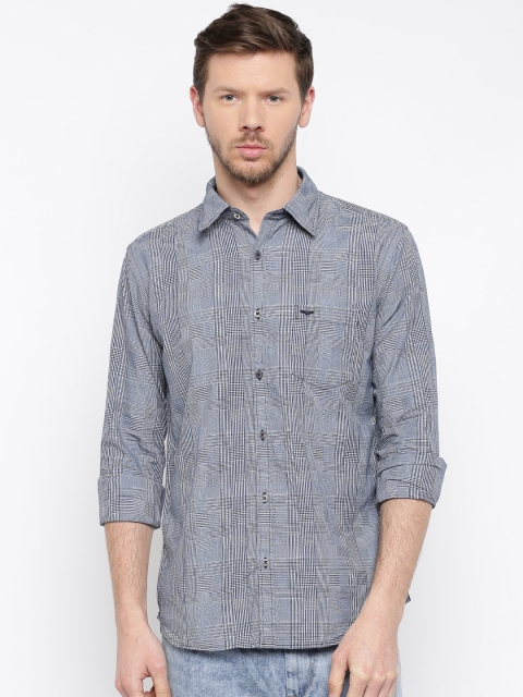 

Park Avenue Men Navy & White Checked Slim Fit Casual Shirt, Navy blue