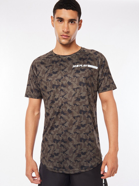 

Bewakoof Men Green Camouflage Printed T-shirt