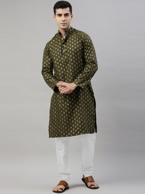 

ORUS Men Green & White Ethnic Motifs Foil Printed Kurta with Pyjamas