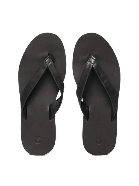 

United Colors of Benetton Men Black Flip-Flops