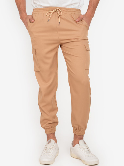 

ZALORA BASICS Men Beige Solid Regular Joggers