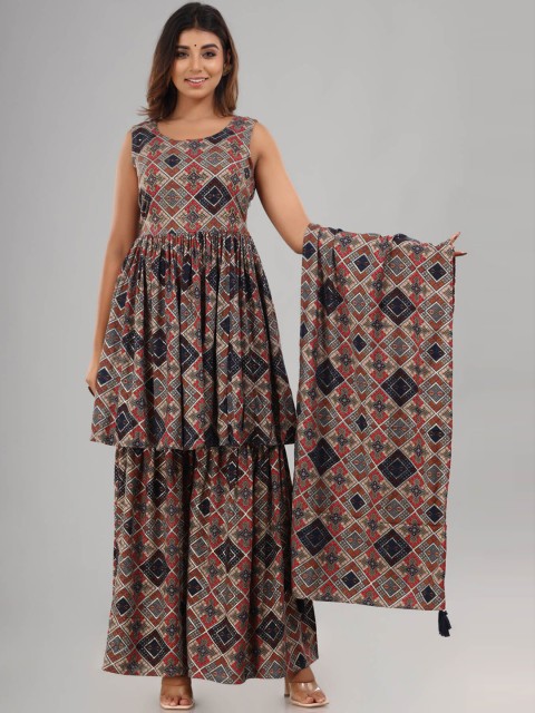 

FASHION DWAR Women Multicoloured Floral Printed Pleated Pure Cotton Kurti with Sharara & With Dupatta, Multi
