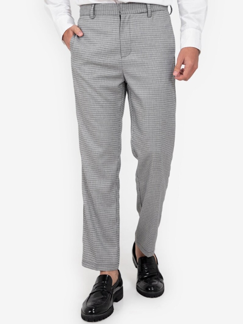 

ZALORA BASICS Men Grey Checked Tapered Fit Trousers