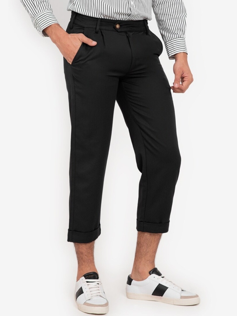 

ZALORA BASICS Men Black Solid Cropped Trousers