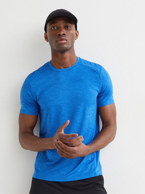 

H&M Men Blue Solid Muscle Fit Regular Sports Top