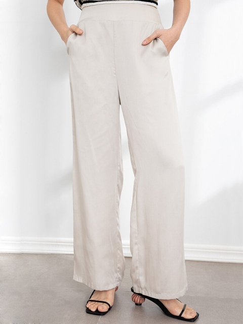 

ORIGIN BY ZALORA Women Beige Solid Trousers