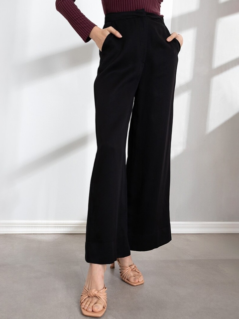 

ORIGIN BY ZALORA Women Black Straight Fit Trousers