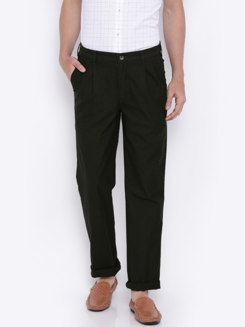 

Parx Men Green Self-Design Berkeley Fit Regular Trousers