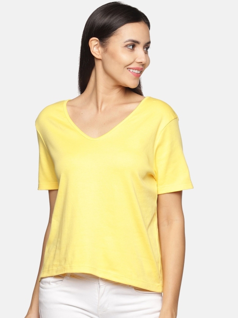 

BEVERLY BLUES Women Yellow V-Neck Raw Edge T-shirt