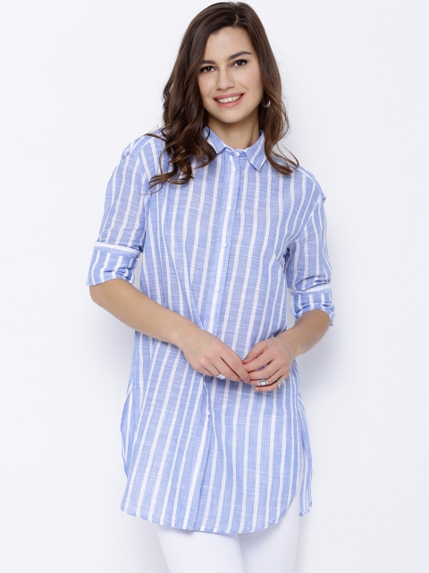 

Tokyo Talkies Women Blue & White Classic Fit Striped Casual Shirt