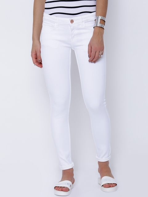 

Tokyo Talkies Women White Super skinny Fft Low-Rise Clean Look Jeans