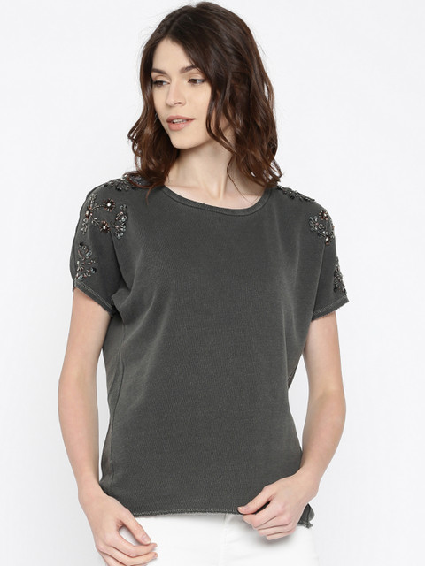

ONLY Women Grey Solid Embellished Top