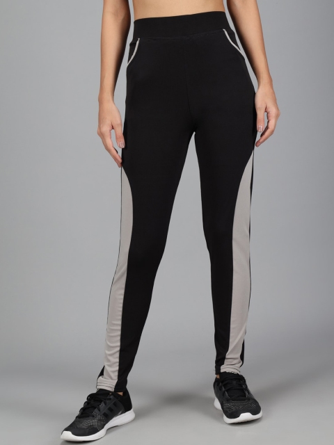 

Darzi Women Black Original Skinny Fit Trousers