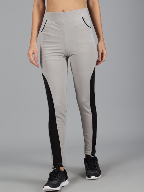 

Darzi Women Grey Original Skinny Fit Trousers