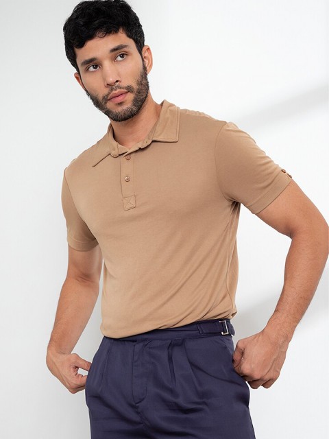 

ORIGIN BY ZALORA Men Beige Solid Polo Collar Outdoor T-shirt