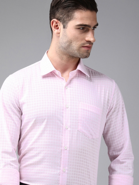 

Van Heusen Men Pink Slim Fit Checked Pure Cotton Formal Shirt