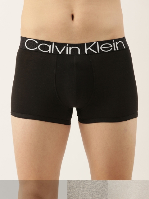 

Calvin Klein Underwear Men Pack of 3 Multi Solid Trunks, Black