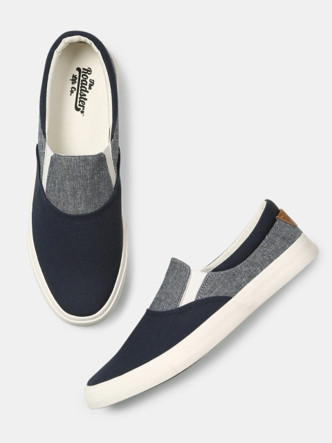 

Roadster Men Navy Colourblocked Slip-On Sneakers, Navy blue