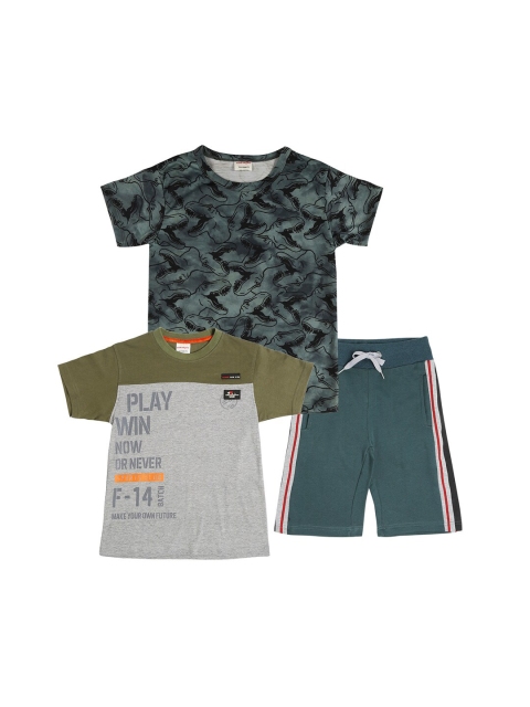 

RAINE AND JAINE Boys Green & Grey Melange Pack Of 2 T-shirts with 1 Shorts