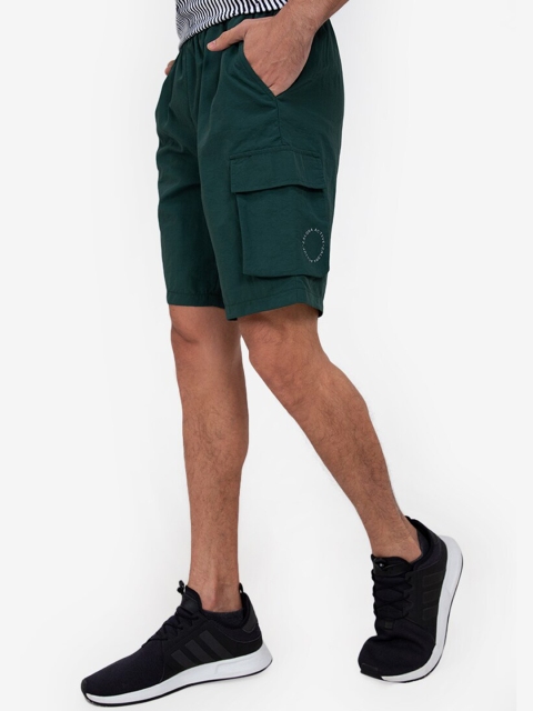 

ZALORA ACTIVE Men Green Cargo Shorts