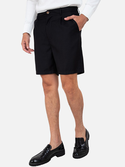 

ZALORA BASICS Men Black Pleated Shorts