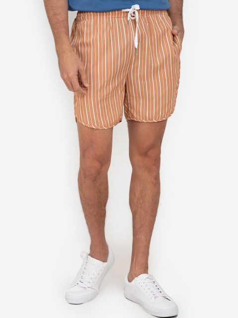 

ZALORA BASICS Men Brown Striped Shorts