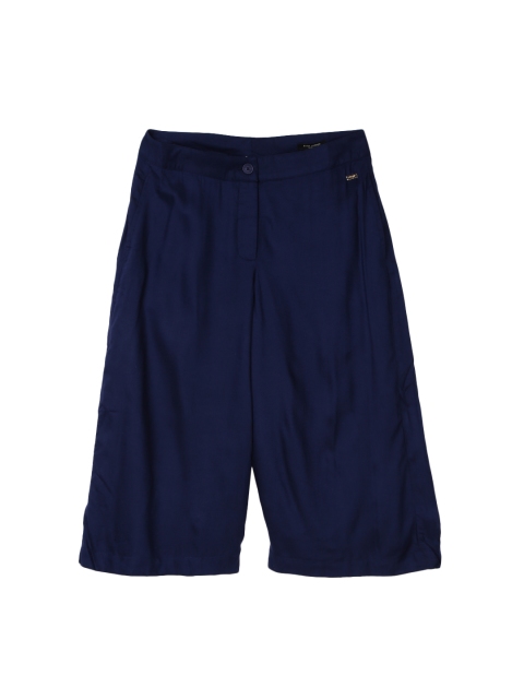 

Park Avenue Women Navy Blue Regular Fit Solid Culottes