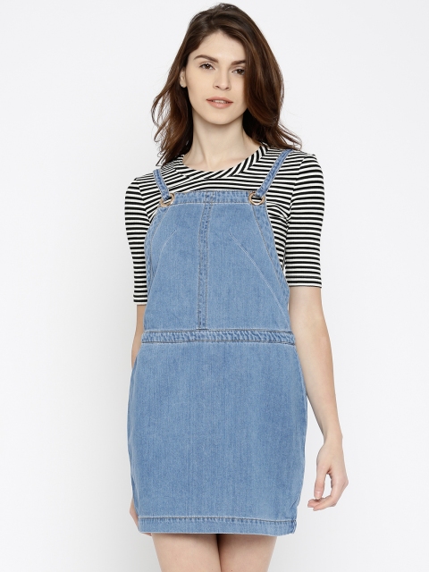 

Vero Moda Women Blue Solid Denim Pinafore Dress