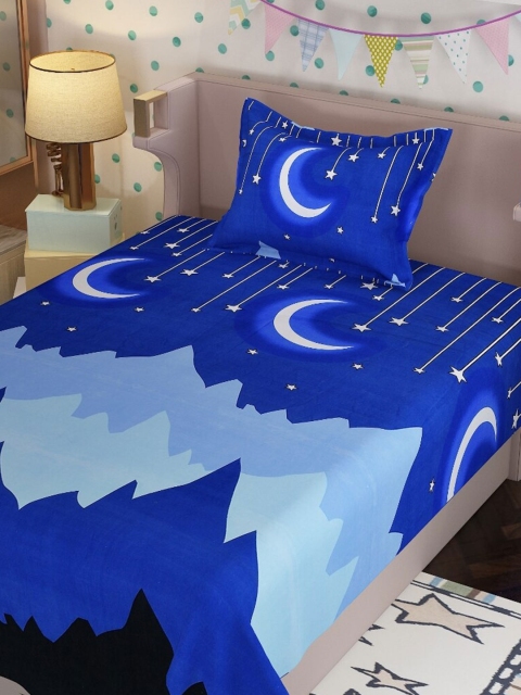 

Molly & Michel Blue & White Graphic 210 TC Single Bedsheet with 1 Pillow Covers