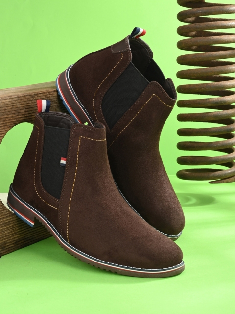 

AfroJack Men Brown Solid Chelsea Boots