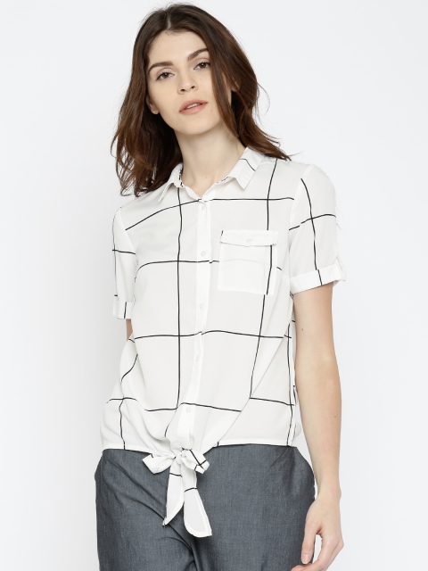

Vero Moda Women White & Black Regular Fit Checked Casual Shirt