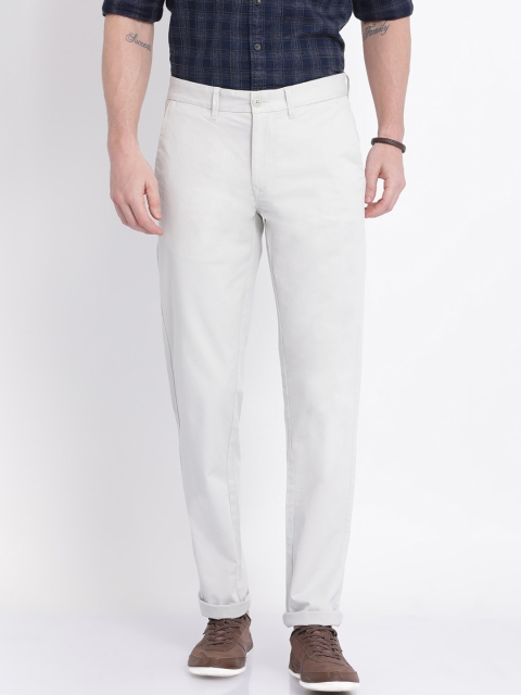 

t-base Men White Core Chinos Trousers