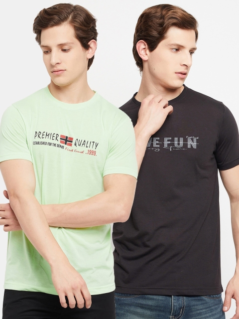 

FirstKrush Men Green & Black Typography 2 Printed T-shirt