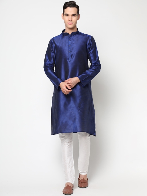 

LAGAAV Men Blue Dupion Silk Kurta with Pyjamas