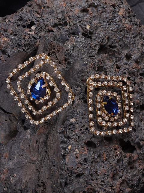 

DIVA WALK EXCLUSIVE Rose Gold Geometric Studs Earrings