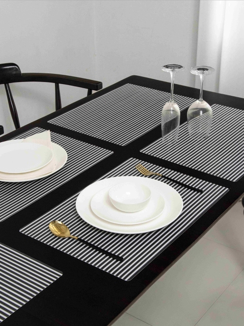 

Clasiko White Stripped Set Of 6Table Placemats