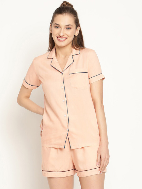 

COASTLAND Women Peach-Coloured & Black Night suit