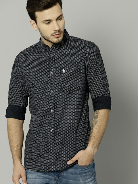 

French Connection Men Navy Slim Fit Printed Casual Shirt, Navy blue