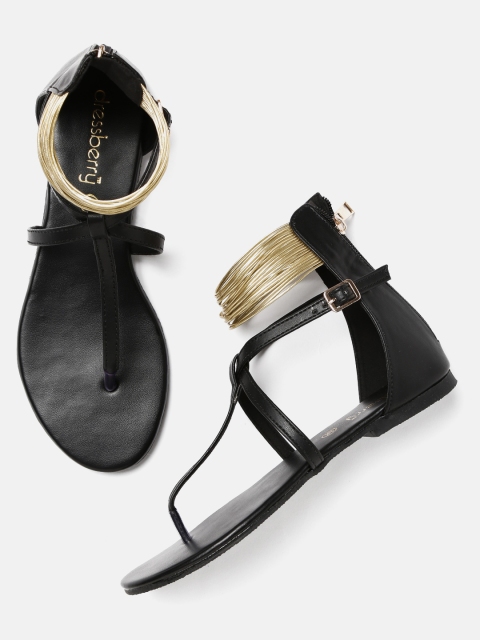 

DressBerry Women Black Colourblocked Flats