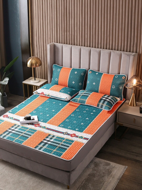 

JC Collection Green & Orange Printed Double King Bed Cover With Pillow Covers