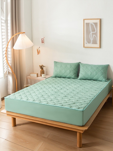 

JC Collection Green Solid Double King Bed Covers