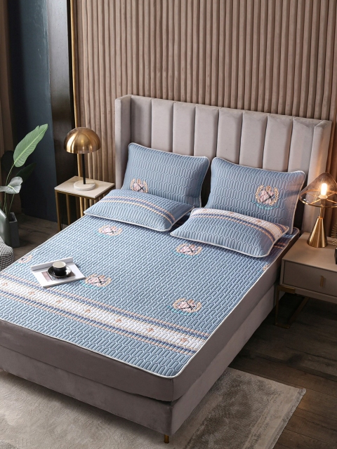 

JC Collection Blue Printed Double Queen Size Bedcover With 2 Pillow Covers