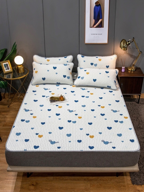 

JC Collection White Printed Double XL Bed Cover With Pillow Covers
